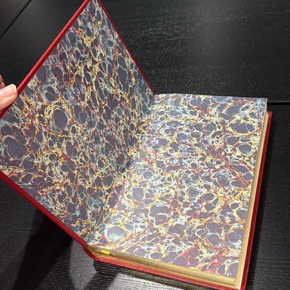 Hong Kong Signed First Edition Leather Bound Franklin Library Vintage Book - Picture 5 of 11